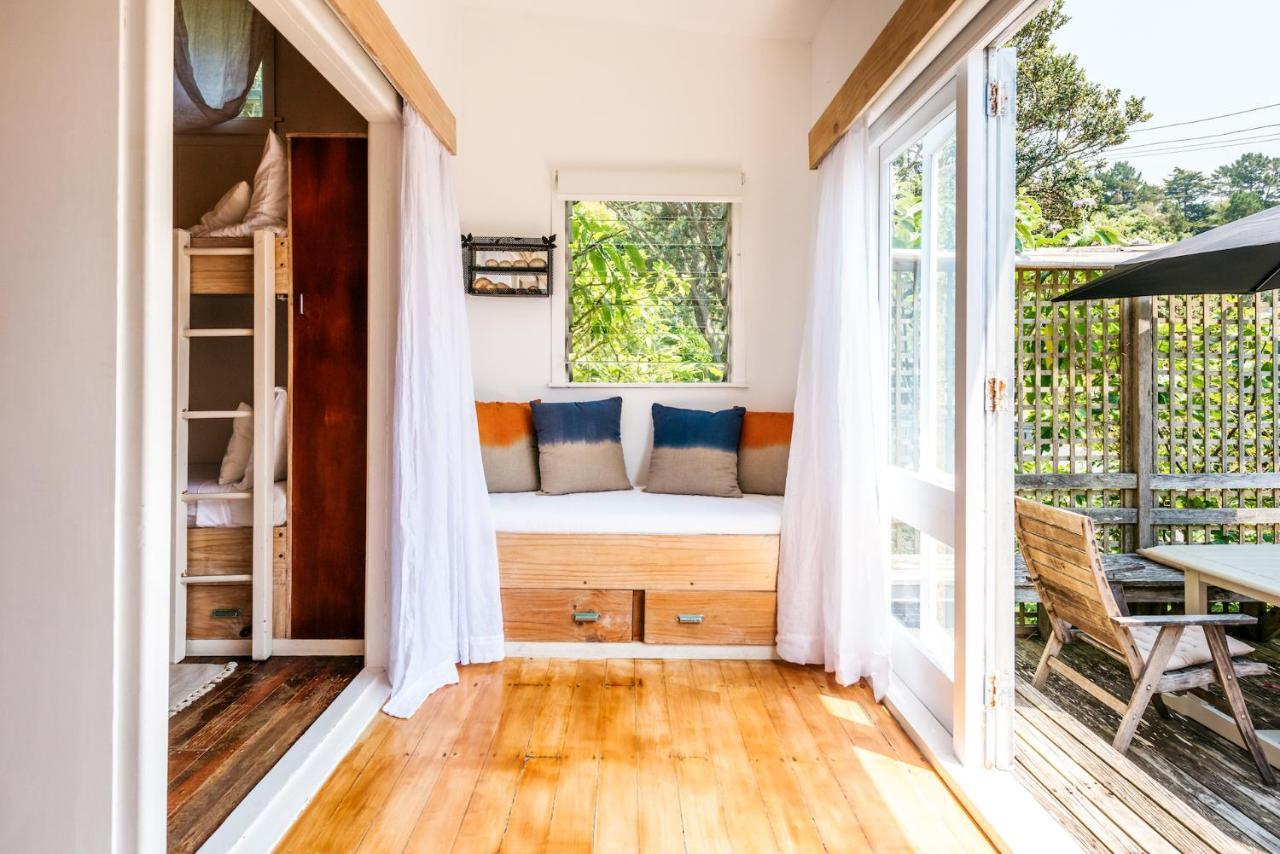 Sunshine Cottage By The Sea - Stay Waiheke Onetangi Eksteriør billede